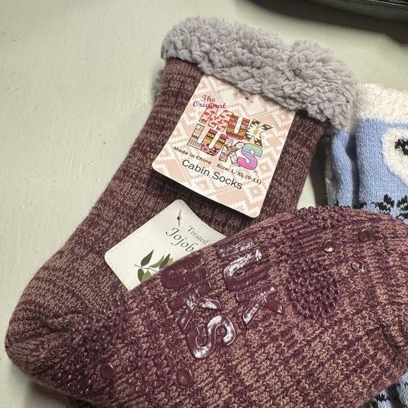 Variety of Socks Brand NEW - Picture 4 of 10